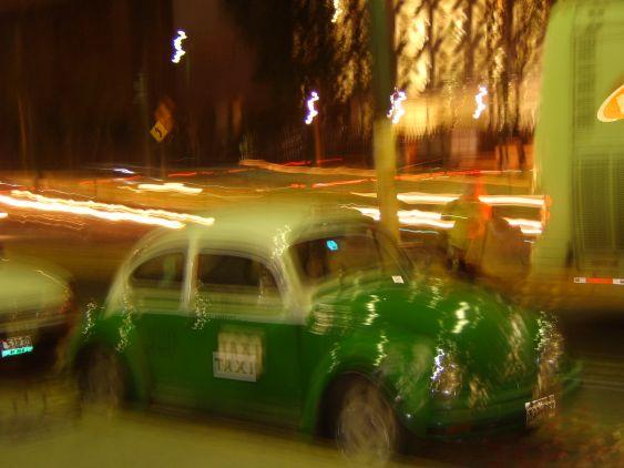 Taxi w nocy