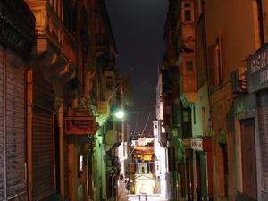 Valletta nocą