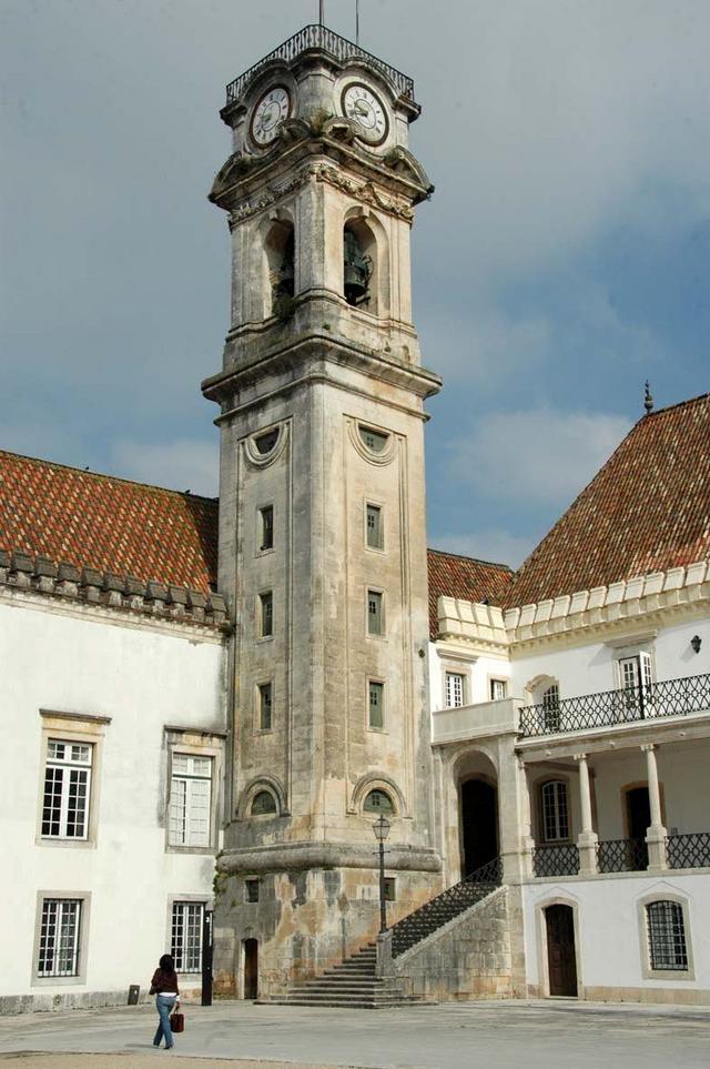 Uniwersytet