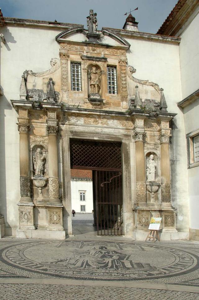 Uniwersytet