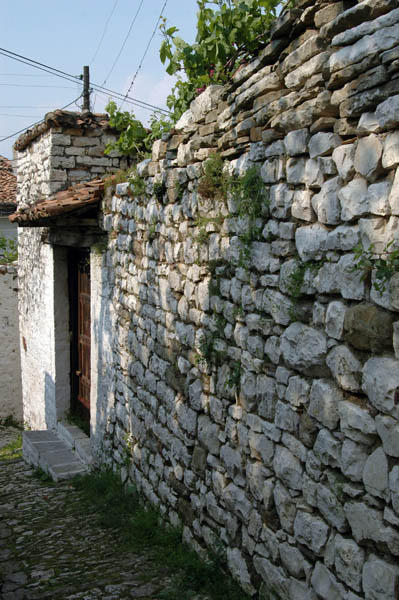 Berat (12)