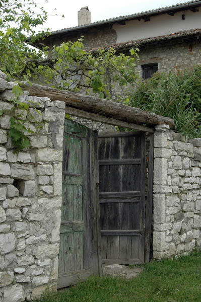 Berat (54)