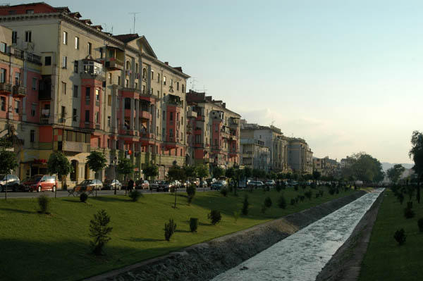 Tirana (52)