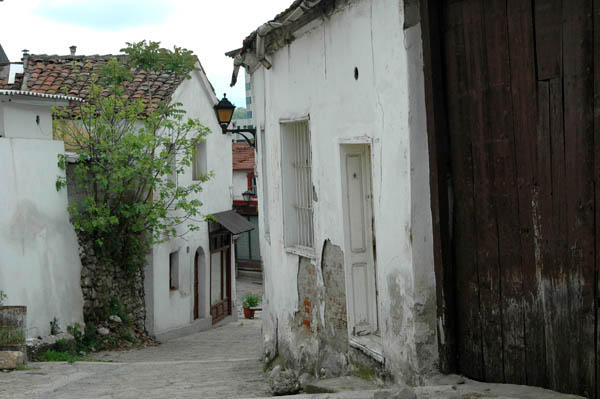3   Skopje (34)