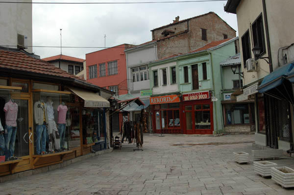 3   Skopje (40)