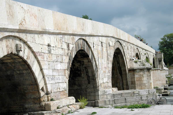 3   Skopje (49)