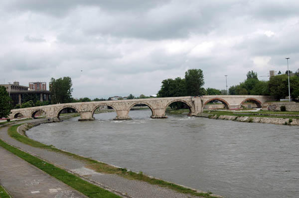 3   Skopje (53)