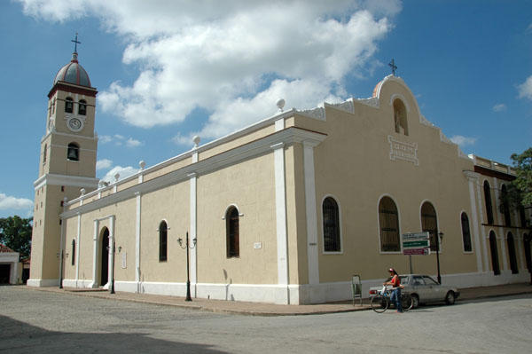 DSC 3841