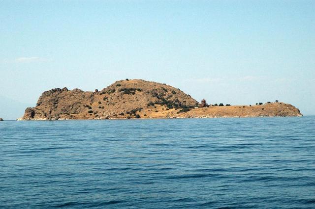 Wyspa Agdamar (11)
