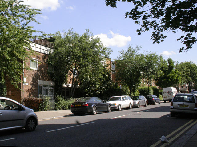 Notting Hill - spokojna uliczka