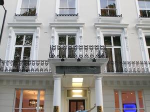 Hotel z zewnątrz