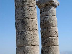 Droga na Nemrut   Karakus Tumulus (6)