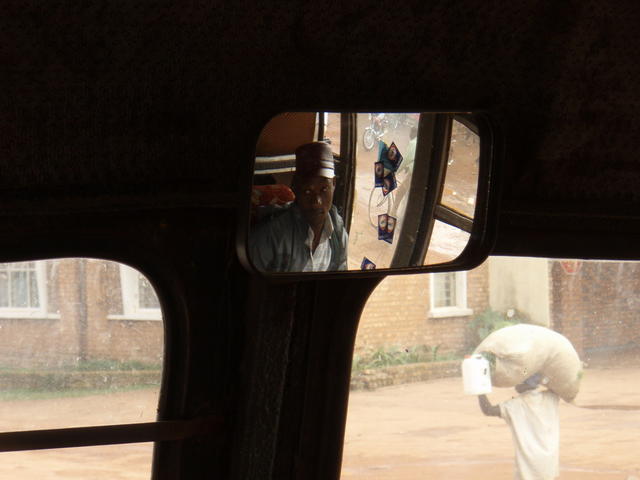 6888 - Uganda