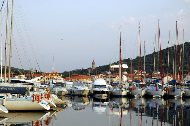 Jezera port