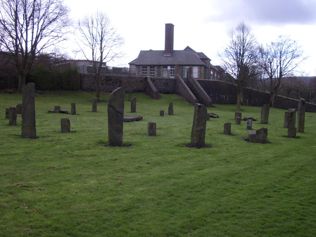 mini Stonehenge (Merthyr Tydfil)