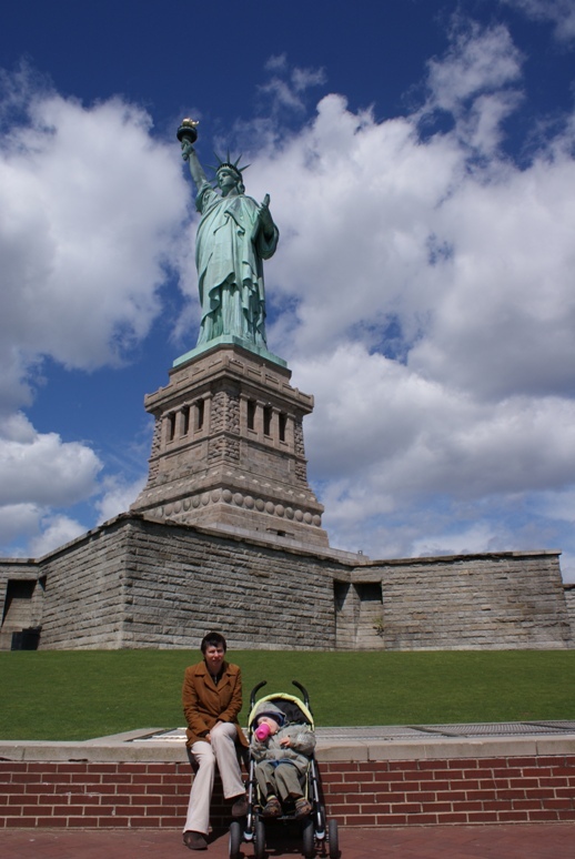 Statua