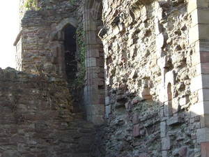 Monmouth... Ruiny zamku
