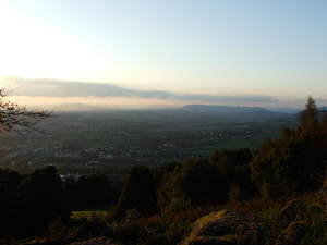 Monmouth... Widok na miasto ze wzgórza Kymin
