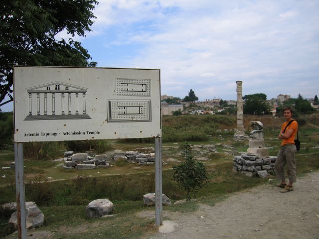 Ruiny swiątyni Artemidy