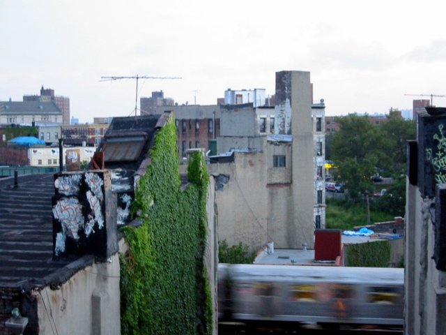Metro linii JMZ