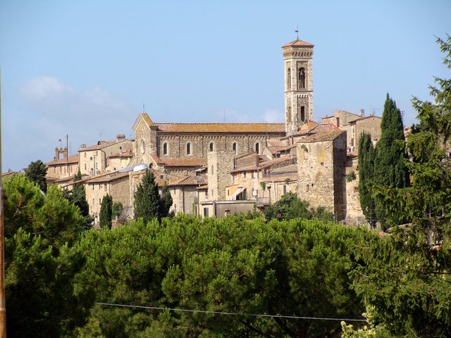 Barberino Val d'Elsa ze wzgórza Bustecca