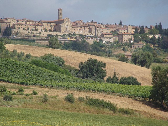 Widok na Barberino Val d'Elsa od strony Tignano.