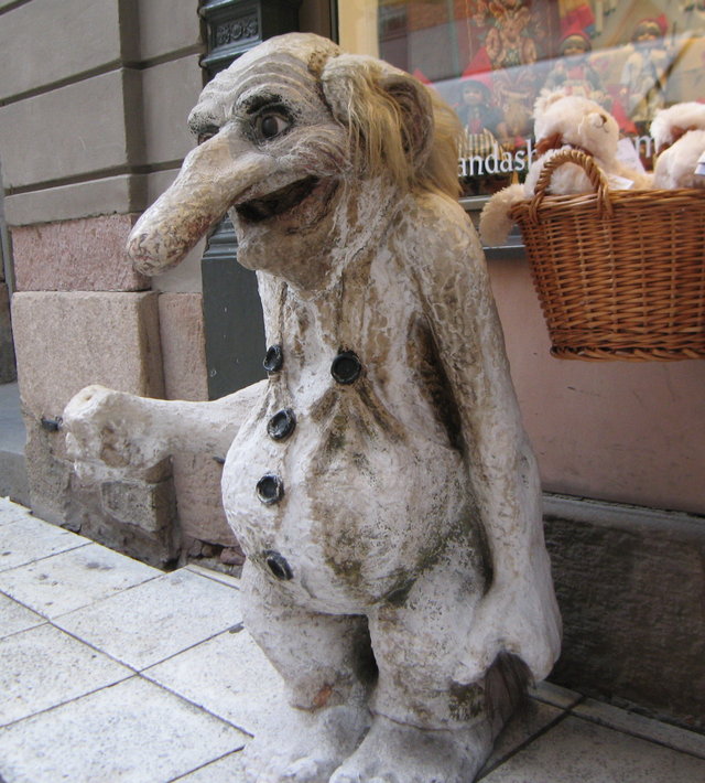wesoły stwór