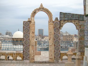 Na dachu Tunisu