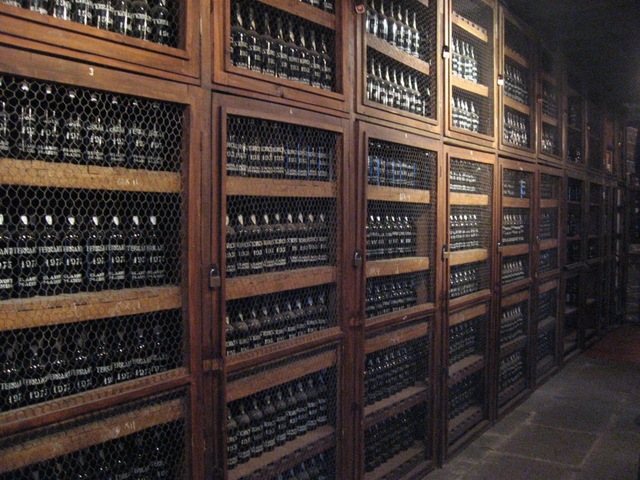 Magazyn z winami - Funchal