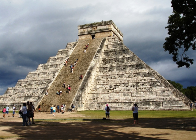 Chichen-Itza   [9]