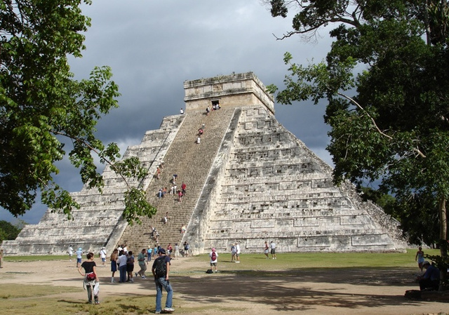 Chichen-Itza   [10]