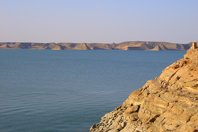 Obra1 371 abu simbel - jezioro nasera