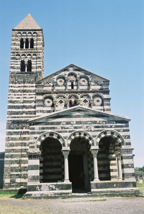 F1000007 SS. Trinità di Saccargia 