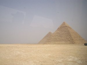 48634 - Giza Piramidy