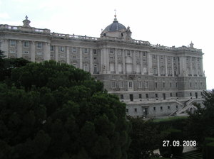 Palacio Real od strony ogrodów