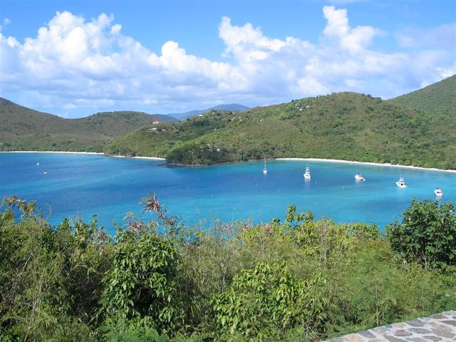 Maho Bay