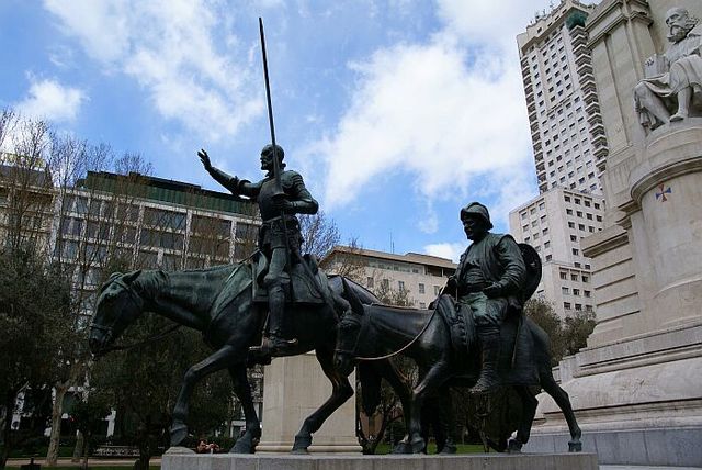 Madryt Don Kichot i Sancho Pansa z pomnika Cervantesa