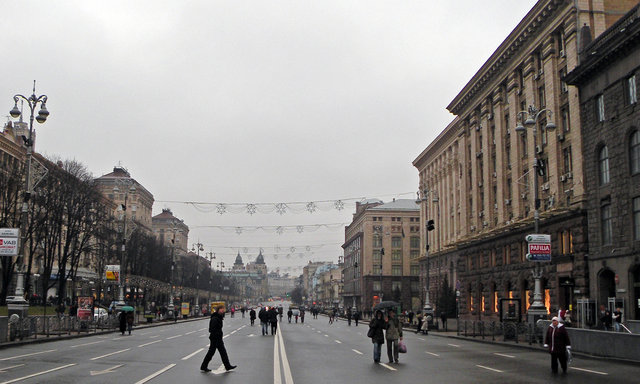 Kreszczatyk cetralna ulica kijowa ze swoją socrealistyczną zabudową