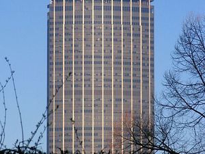 Paryż widok na Tour Montparnasse