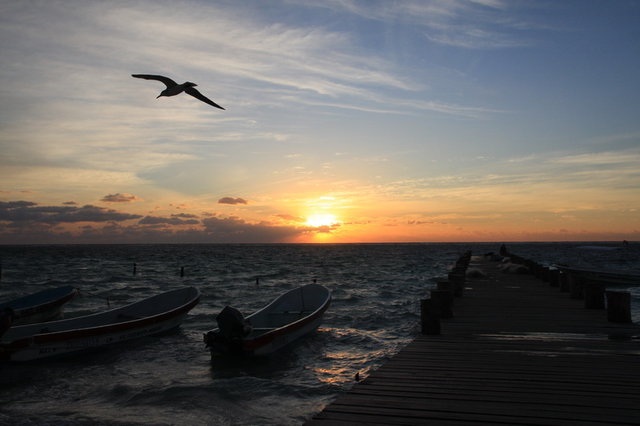 wschód słońca w Puerto Morelos