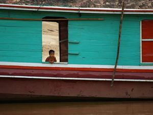 Barka na Mekongu