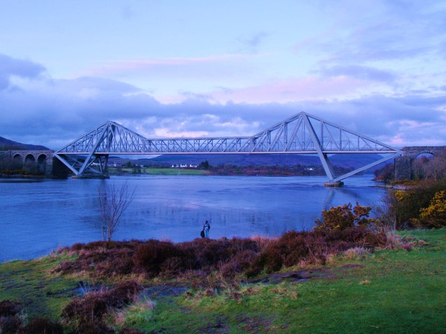 widok na Connel Bridge