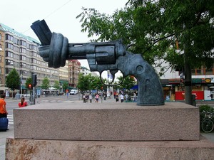 Göteborg rzeźba antymilitarystyczna
