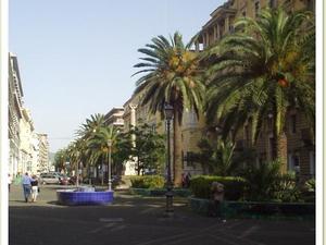 Salerno  to też szerokie ulice
