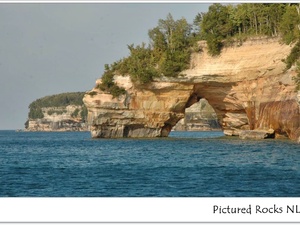 Pictured rocks  01