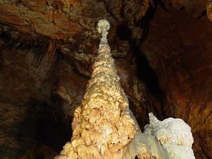 Największy stalagmit na Węgrzech