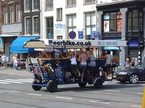 Amsterdam  5 - bar na kółkach:)
