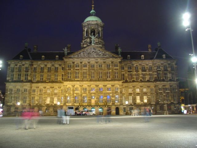 Amsterdam nocą  2 - plac Dam