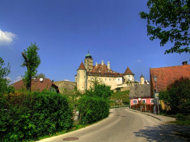 Zamek Schönbühel