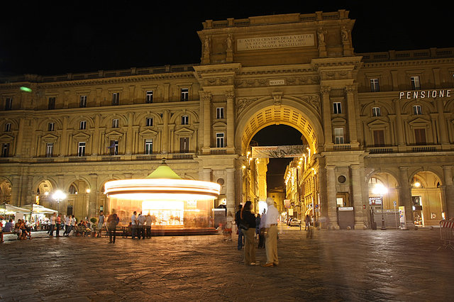 wieczorny spacer we Florencji